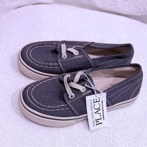 The Children’s Place loafer slip on shoe kids size 12